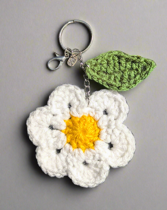 Daisy bag charm